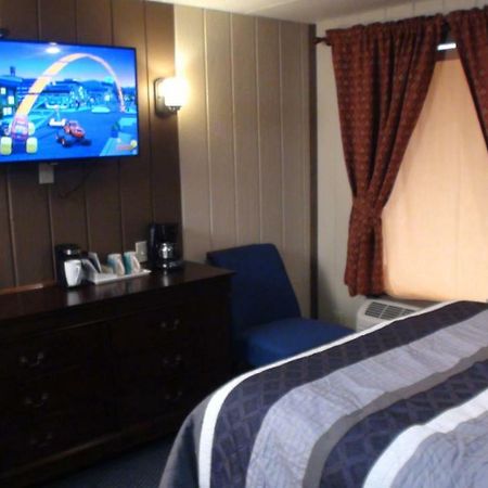 Motel 72 Grayling Dış mekan fotoğraf