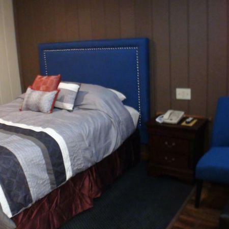 Motel 72 Grayling Dış mekan fotoğraf