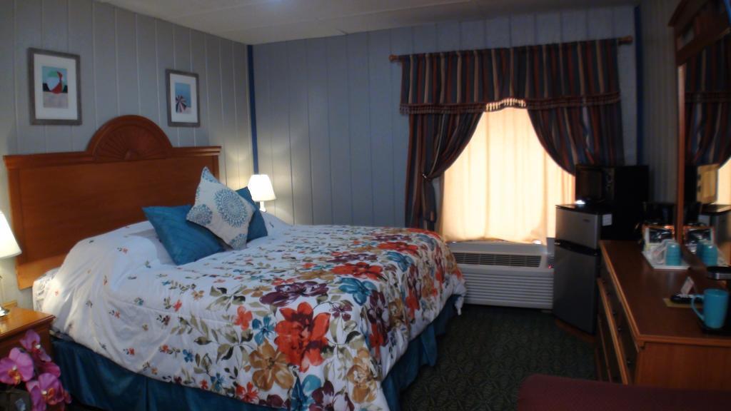 Motel 72 Grayling Dış mekan fotoğraf